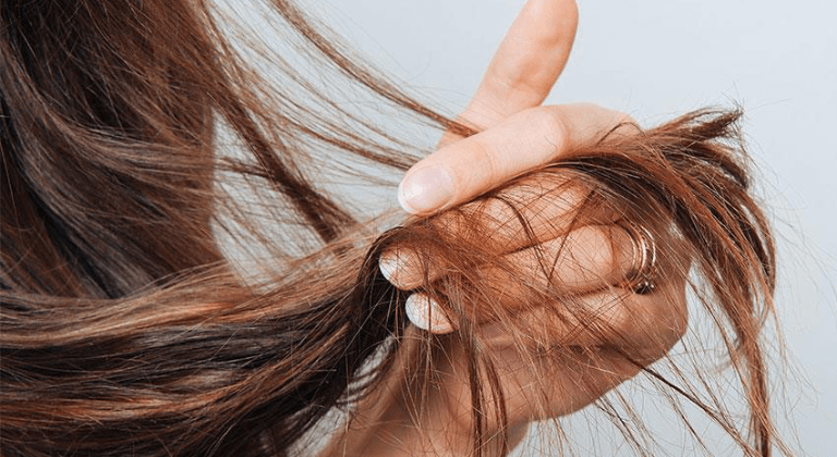 Perchè i capelli si spezzano o non&nbsp;crescono?